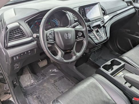 Used 2023 Honda Odyssey Elite image 12