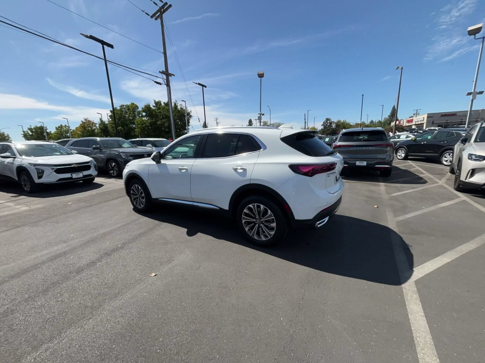 Used 2024 Buick Envision Preferred AWD/4WD image 9