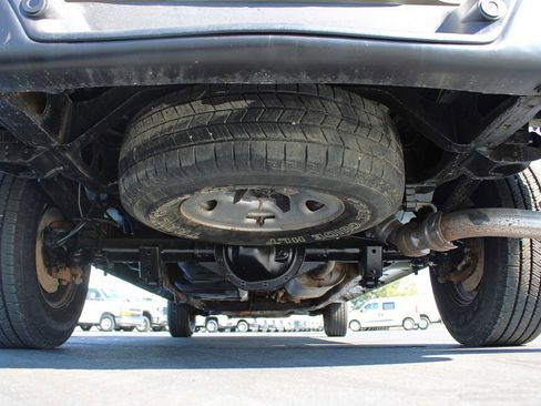 Used 2020 Chevrolet Express 3500 LS image 33