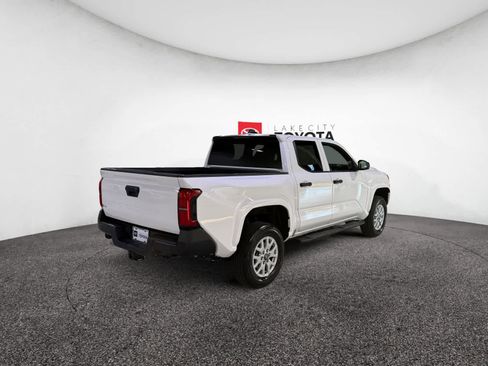 Used 2024 Toyota Tacoma SR image 7