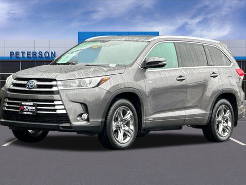 Used 2018 Toyota Highlander Limited image 9
