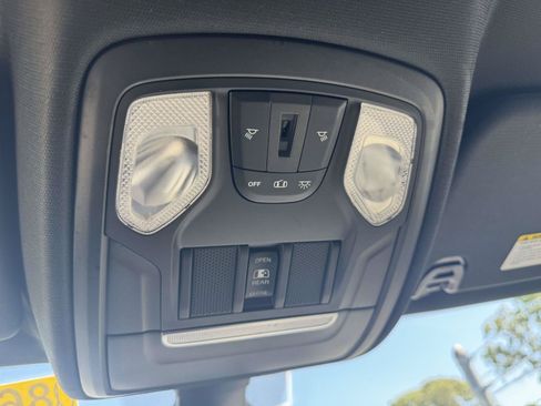 Used 2019 RAM 1500 Big Horn AWD/4WD image 28