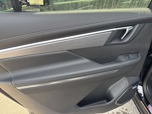 New 2026 Buick Enclave Preferred w/ Power Package FWD image 26