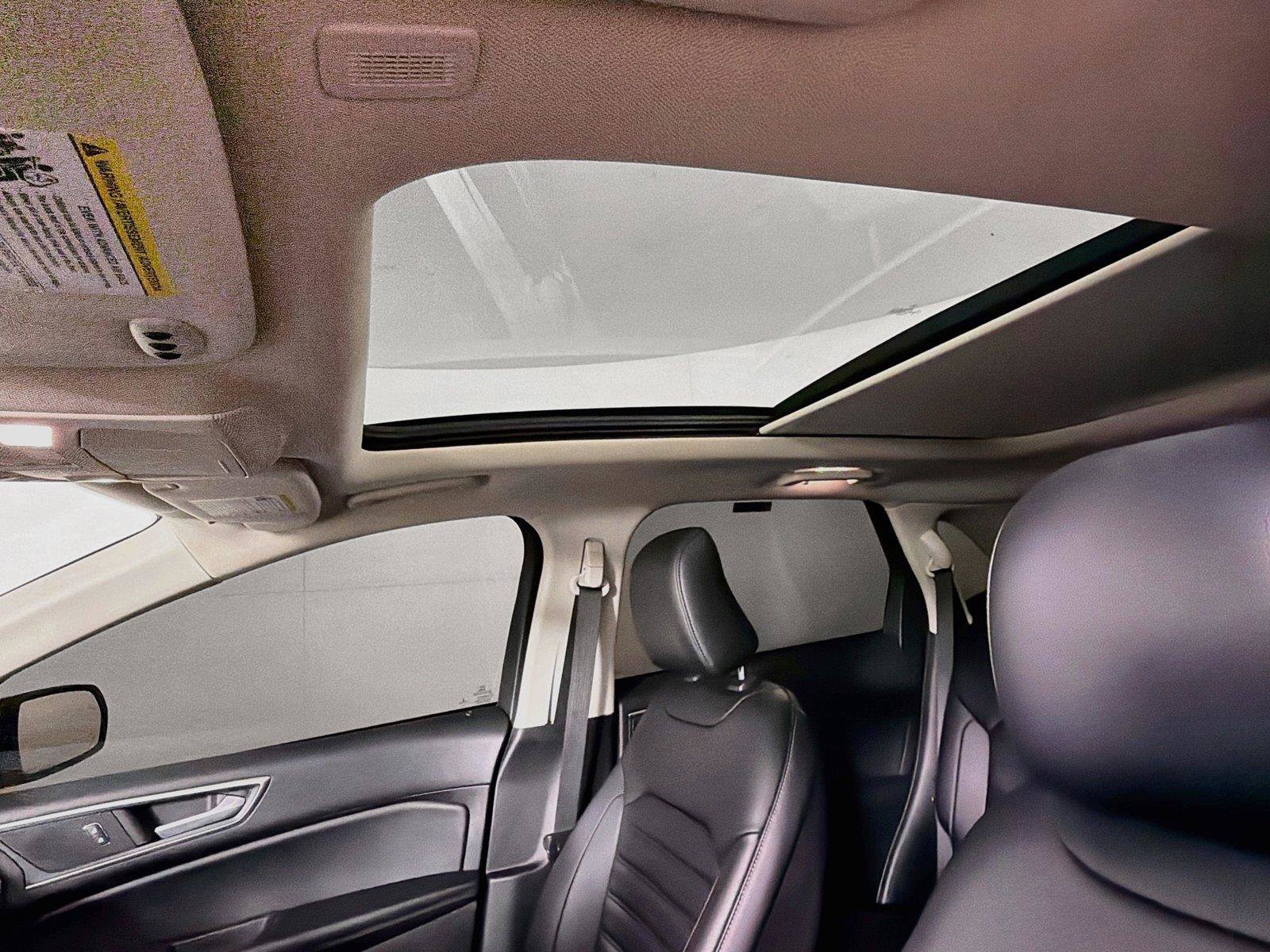 Used 2021 Ford Edge SEL w/ Convenience Package AWD/4WD image 5