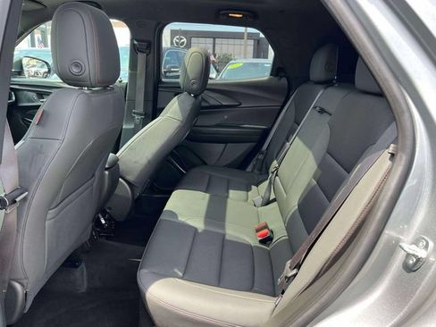 Used 2023 Chevrolet TrailBlazer RS w/ Sun and Liftgate Package AWD/4WD image 15
