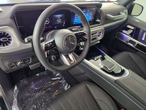 Used 2025 Mercedes-Benz G 63 AMG 4MATIC image 11