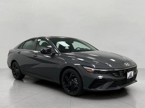 New 2026 Hyundai Elantra SEL Sport Premium FWD image 1