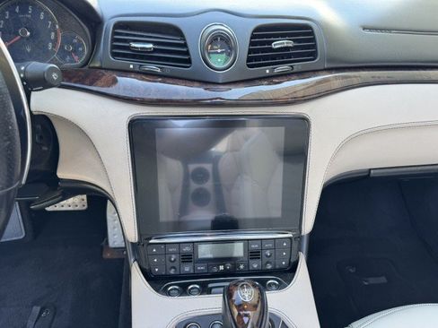 Used 2019 Maserati GranTurismo Sport RWD image 12