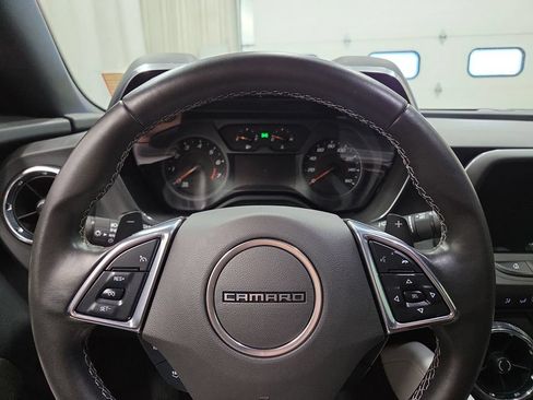 Used 2023 Chevrolet Camaro LT w/ Technology Package RWD image 21
