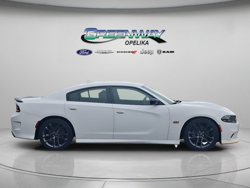 Used 2023 Dodge Charger Scat Pack RWD image 8