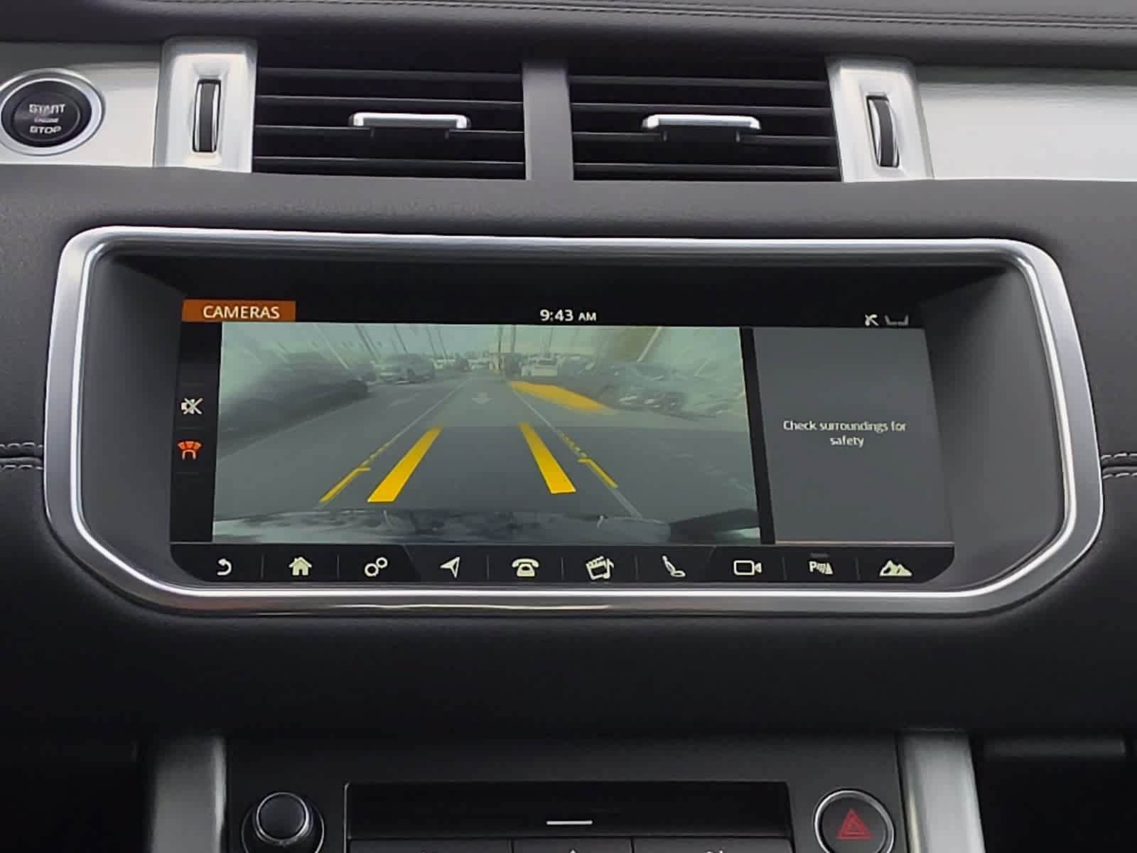 Used 2017 Land Rover Range Rover Evoque SE Premium AWD/4WD image 18