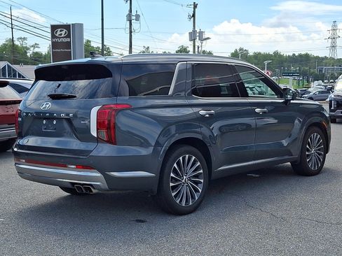 Used 2023 Hyundai Palisade Calligraphy AWD/4WD image 5