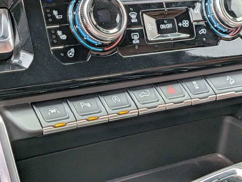 Used 2025 GMC Sierra 1500 Denali Ultimate image 26