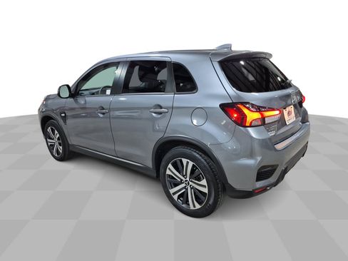 Used 2025 Mitsubishi Outlander Sport AWD image 7