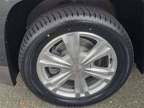 Used 2017 GMC Terrain SLE image 7