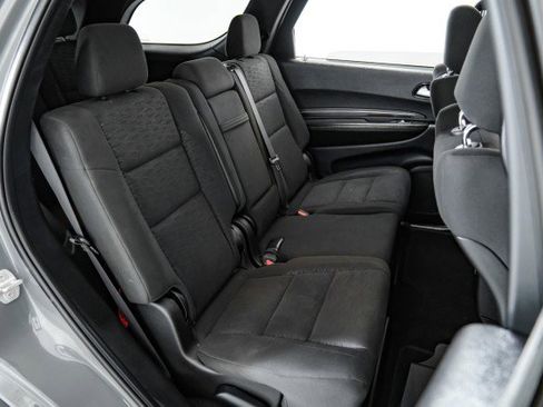 Used 2022 Dodge Durango SXT image 33