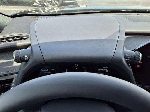 New 2026 Lexus UX 300h AWD image 19