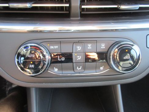 New 2026 Buick Envista Preferred w/ Convenience I Package image 18