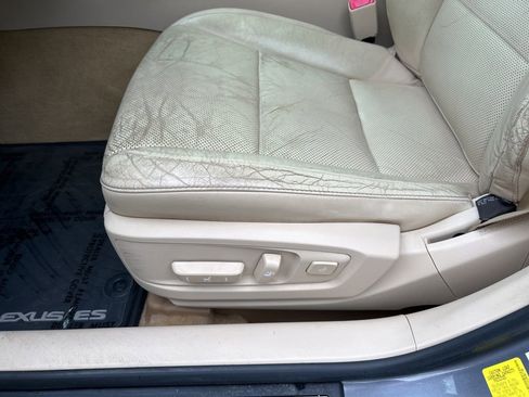 Used 2013 Lexus ES 350 w/ Luxury Pkg FWD image 15