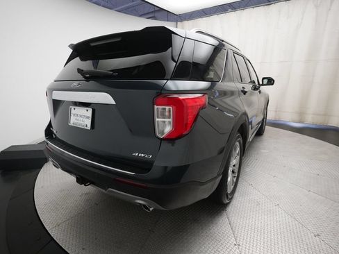 Used 2022 Ford Explorer Limited w/ Class IV Trailer Tow Package AWD/4WD image 13