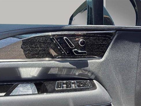 New 2025 Cadillac Escalade IQ Sport 1 w/ Smart Trailering package image 9