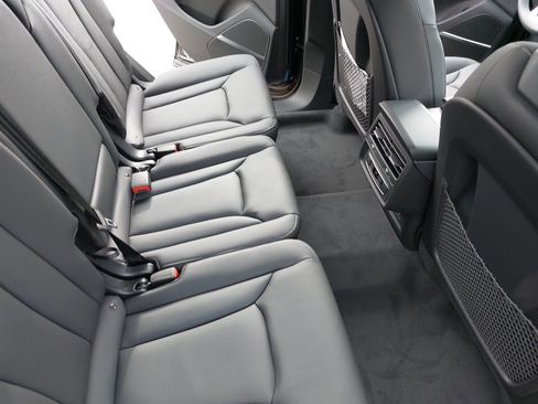 New 2026 Audi Q7 2.0T Premium Plus AWD/4WD image 11