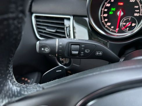 Used 2019 Mercedes-Benz GLE 400 4MATIC image 22