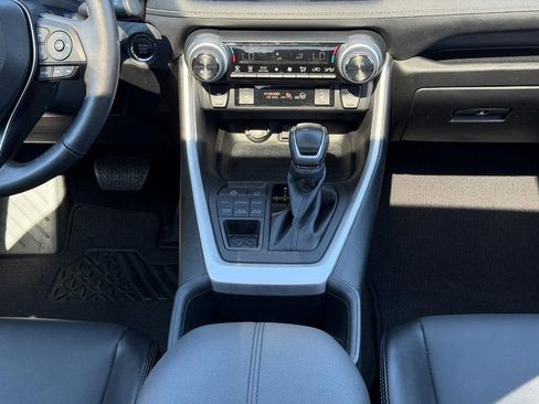 Certified 2022 Toyota RAV4 XLE Premium AWD/4WD image 16