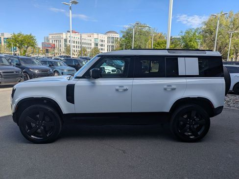 New 2026 Land Rover Defender 110 X-Dynamic SE AWD/4WD image 8