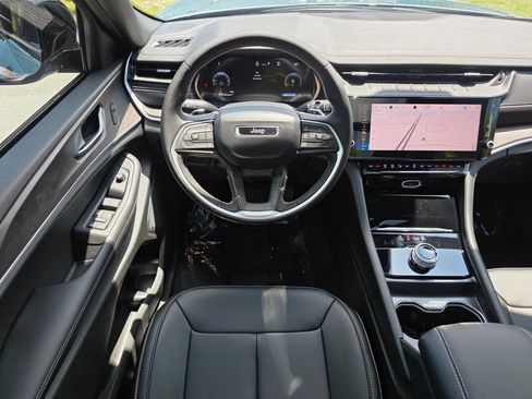 New 2026 Jeep Grand Cherokee L Limited RWD image 12