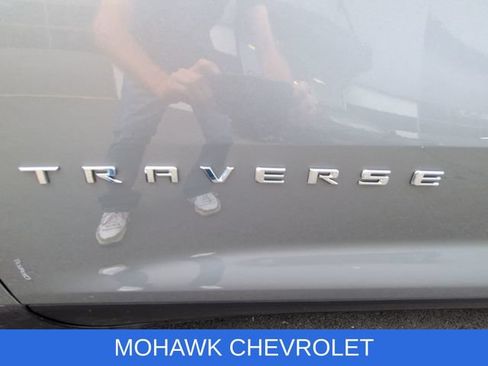 Certified 2026 Chevrolet Traverse LT AWD/4WD image 32
