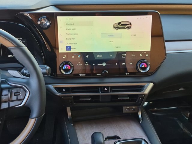 Used 2026 Lexus RX 350h w/ Convenience Package AWD/4WD image 24