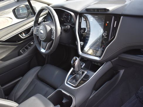 Used 2024 Subaru Outback Limited image 14