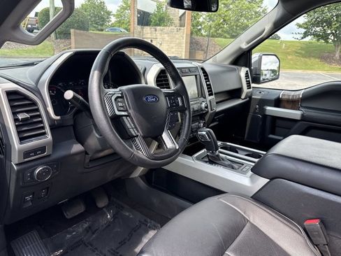 Used 2020 Ford F150 Lariat w/ Equipment Group 502A Luxury AWD/4WD image 14