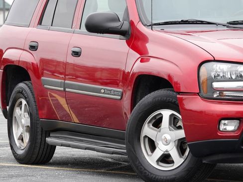 Used 2002 Chevrolet TrailBlazer LT w/ Preferred Equipment Group AWD/4WD image 52