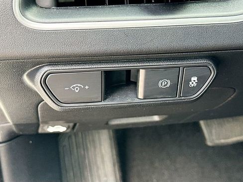 Used 2025 Kia K4 FWD image 10