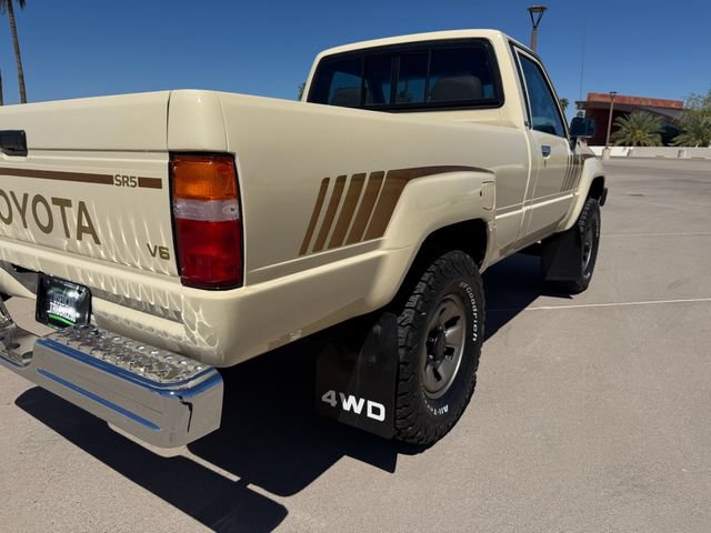 Used 1987 Toyota Pickup 4x4 Regular Cab image 31