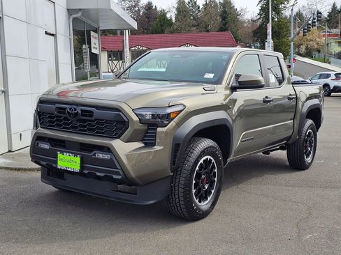 New 2026 Toyota Tacoma TRD Off-Road AWD/4WD image 3