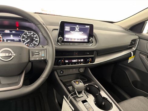 New 2026 Nissan Rogue SV image 17