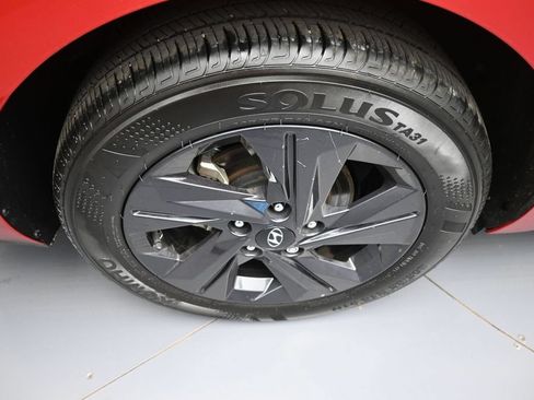 Certified 2023 Hyundai Elantra SEL FWD image 12