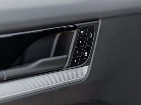 New 2026 Porsche Cayenne Coupe image 21