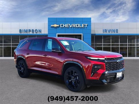 Certified 2024 Chevrolet Traverse RS w/ LPO, Floor Liner Package image 2