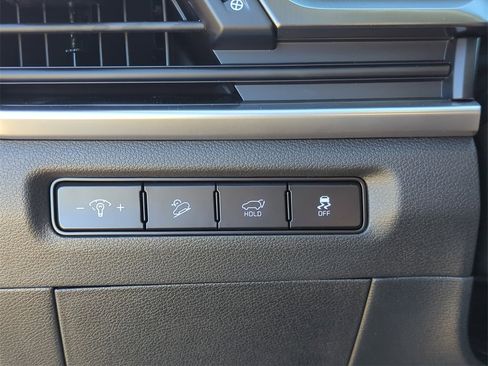 New 2025 Kia Telluride S image 29