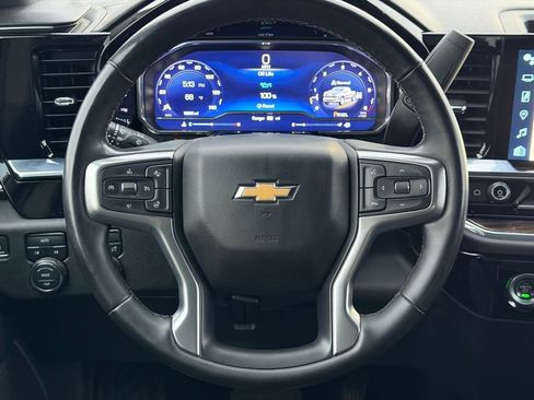 Used 2024 Chevrolet Silverado 1500 LT image 26