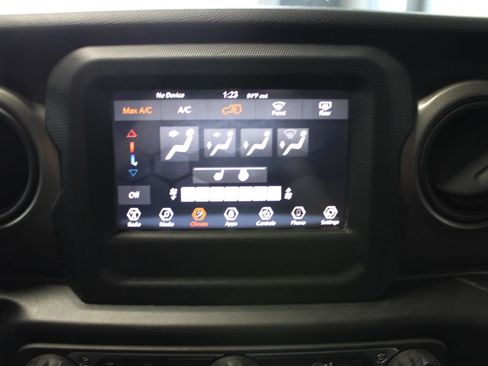 Used 2022 Jeep Wrangler Unlimited Sport AWD/4WD image 35
