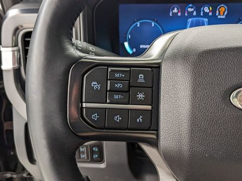 Certified 2025 Ford F250 Platinum AWD/4WD image 34
