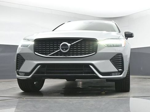 Used 2024 Volvo XC60 B5 Ultimate w/ Protection Package Premier AWD/4WD image 41