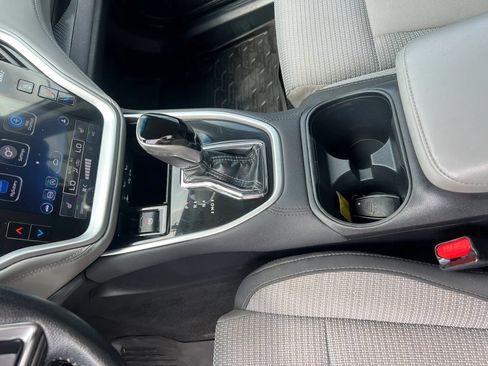 Used 2020 Subaru Outback Premium AWD/4WD image 16