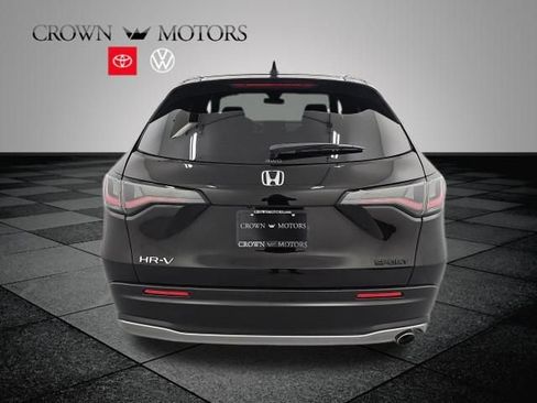 Used 2023 Honda HR-V Sport image 5