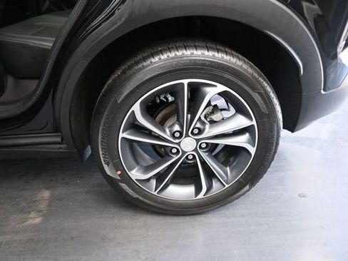 Used 2023 Buick Encore GX Select AWD/4WD image 14